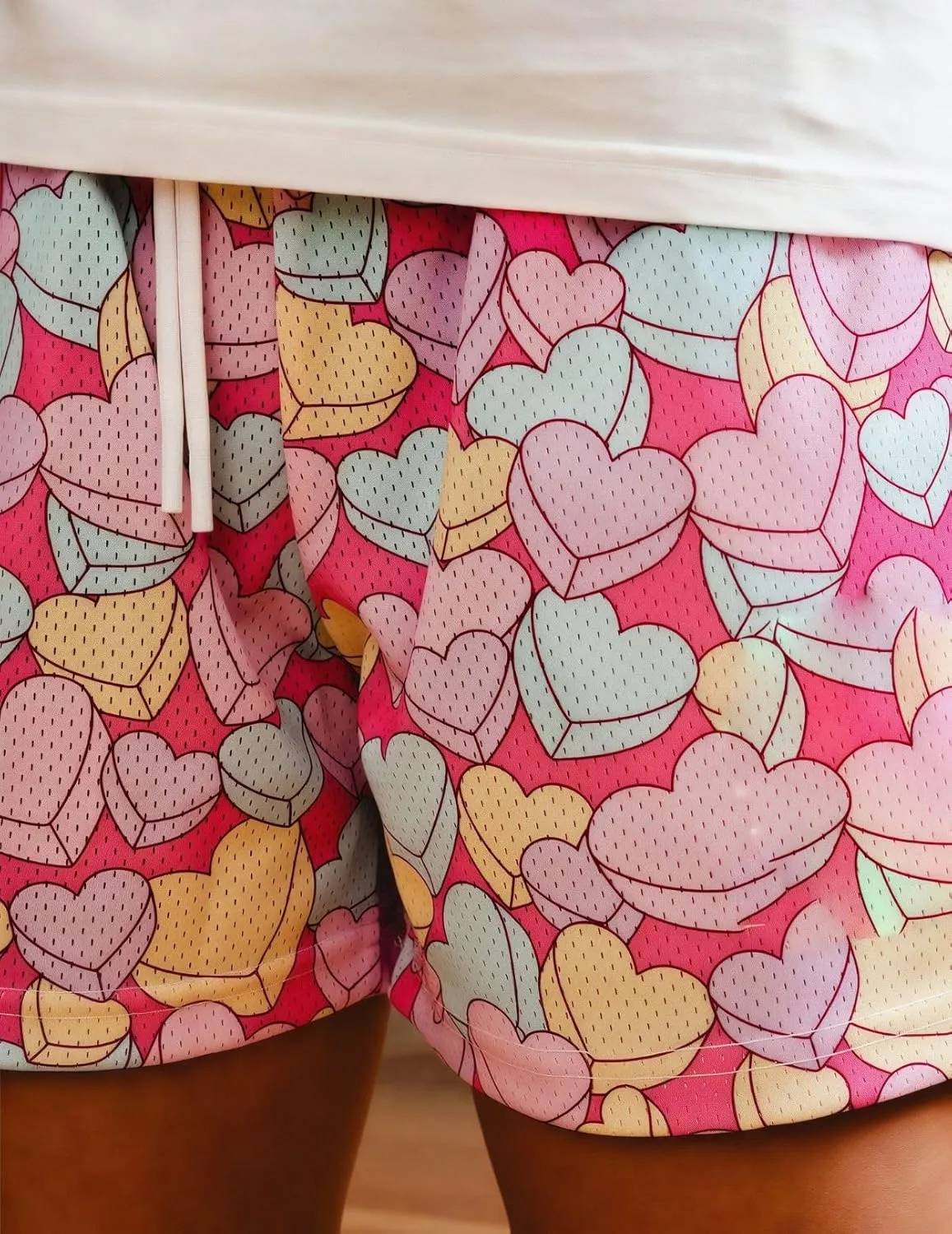 Men's Love Floral Print Mesh Breathable Shorts Beach Summer Casual Shorts Basketball Running Quick Dry Shorts with Pockets
