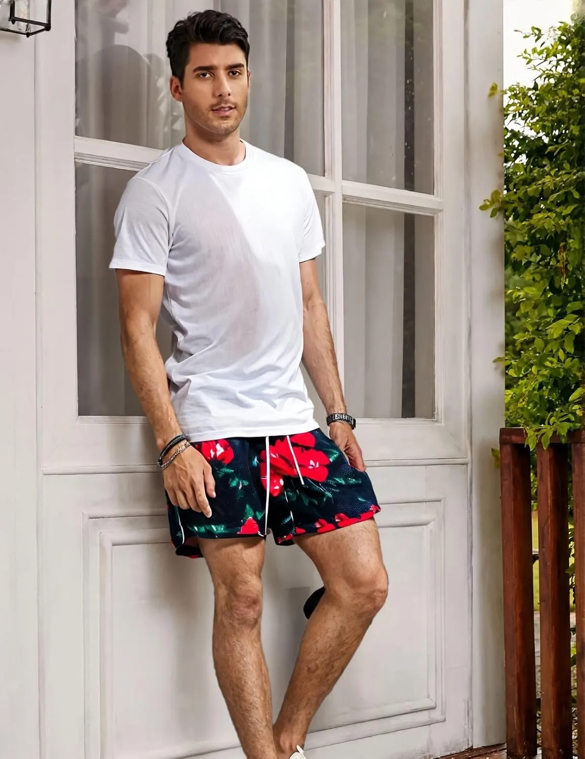 Men's Love Floral Print Mesh Breathable Shorts Beach Summer Casual Shorts Basketball Running Quick Dry Shorts with Pockets