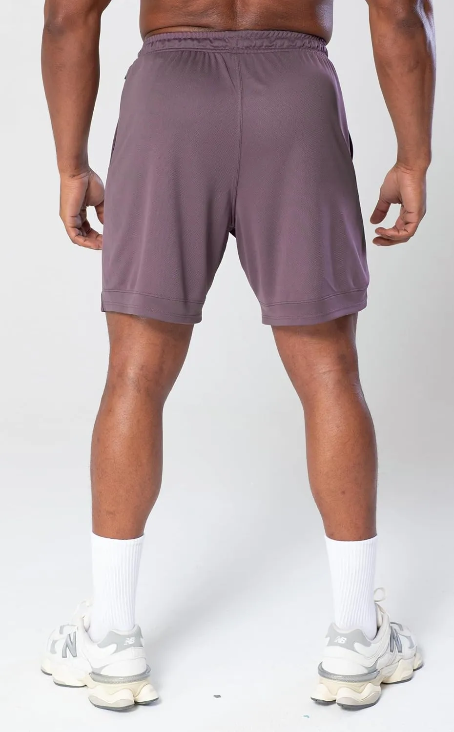 Men's Mesh Gym Shorts with Zipper Pocket 7"
