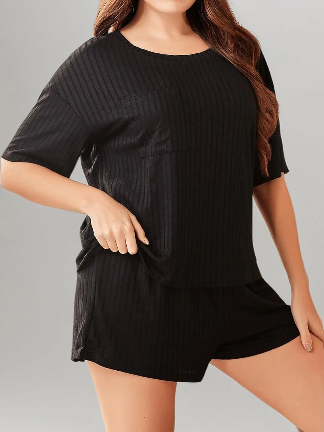 WDIRARA Women's Plus Size Ribbed Short Sleeve Top and Shorts Pajama Set Loungewear