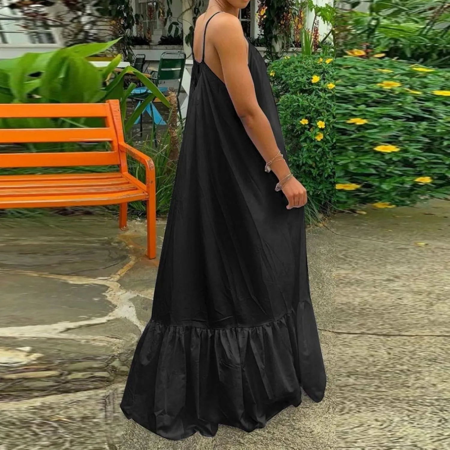 Wedding Guest Dress for Women Sexy Spaghetti Strap Backless Maxi Dress Summer Flowy Swing Dresses Fashion 2025