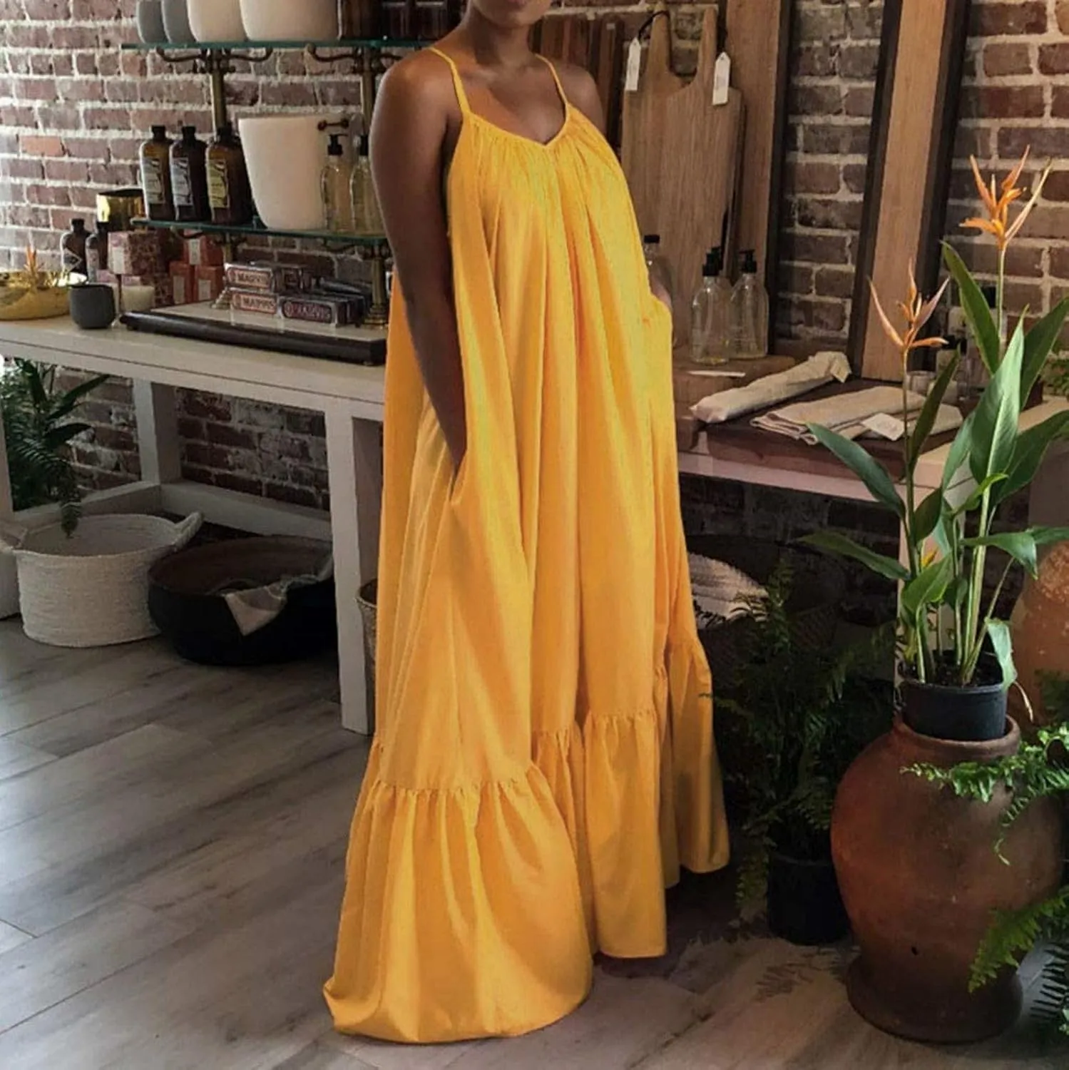 Wedding Guest Dress for Women Sexy Spaghetti Strap Backless Maxi Dress Summer Flowy Swing Dresses Fashion 2025
