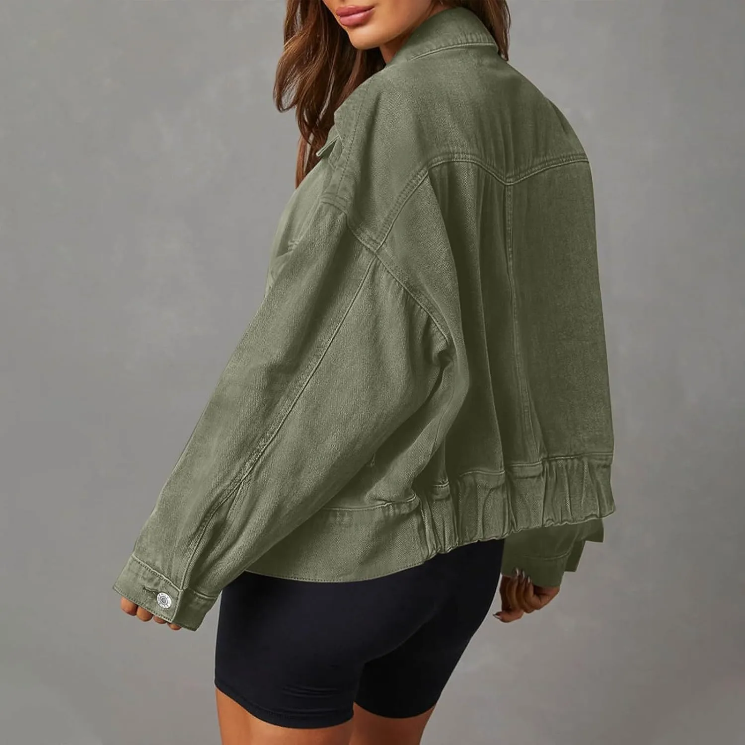 Women Plus Size Cropped Denim Jacket Casual 2024 Button Down Shacket Coat Comfy Multi Pocket Shirt Denim Cargo Jacket