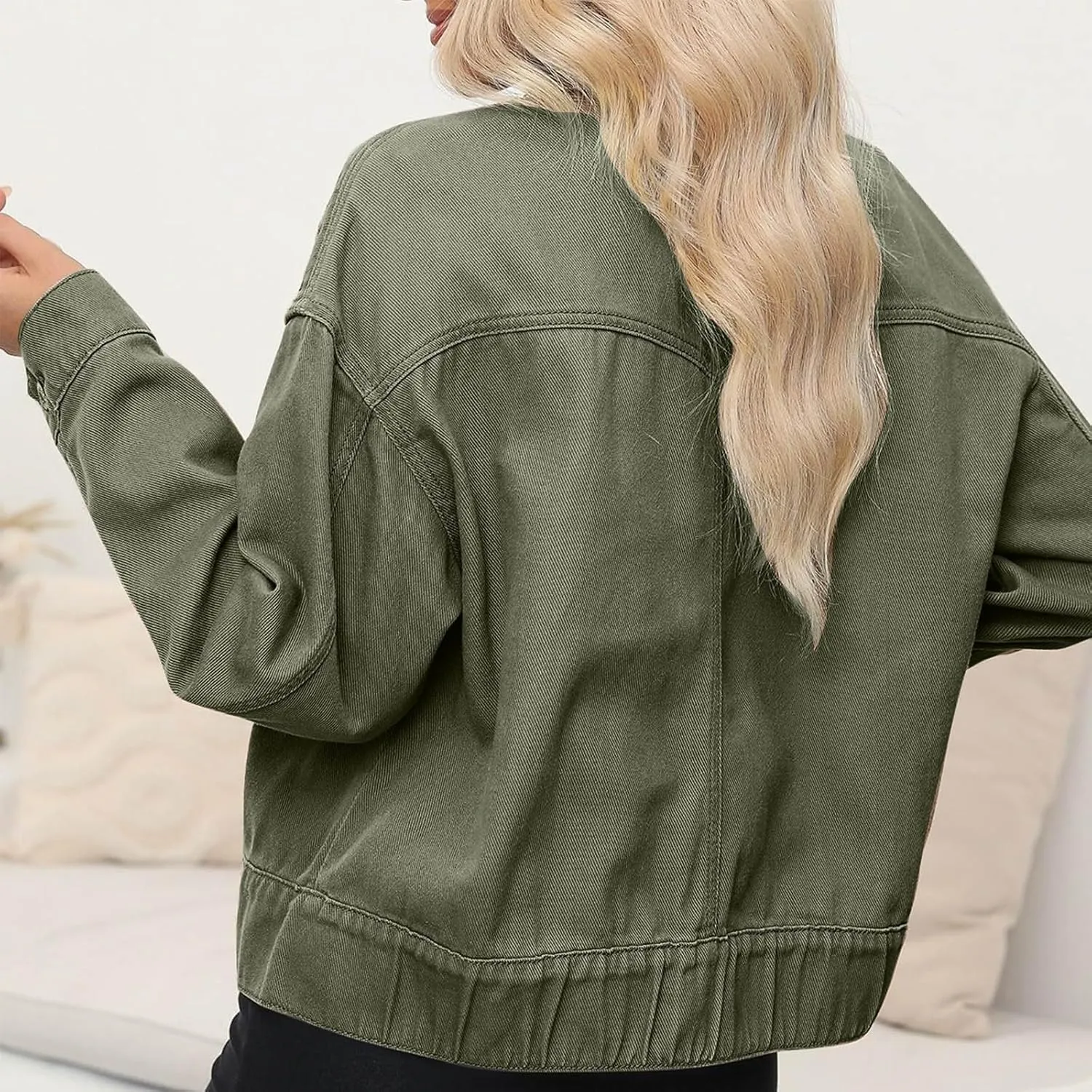 Women Plus Size Cropped Denim Jacket Casual 2024 Button Down Shacket Coat Comfy Multi Pocket Shirt Denim Cargo Jacket