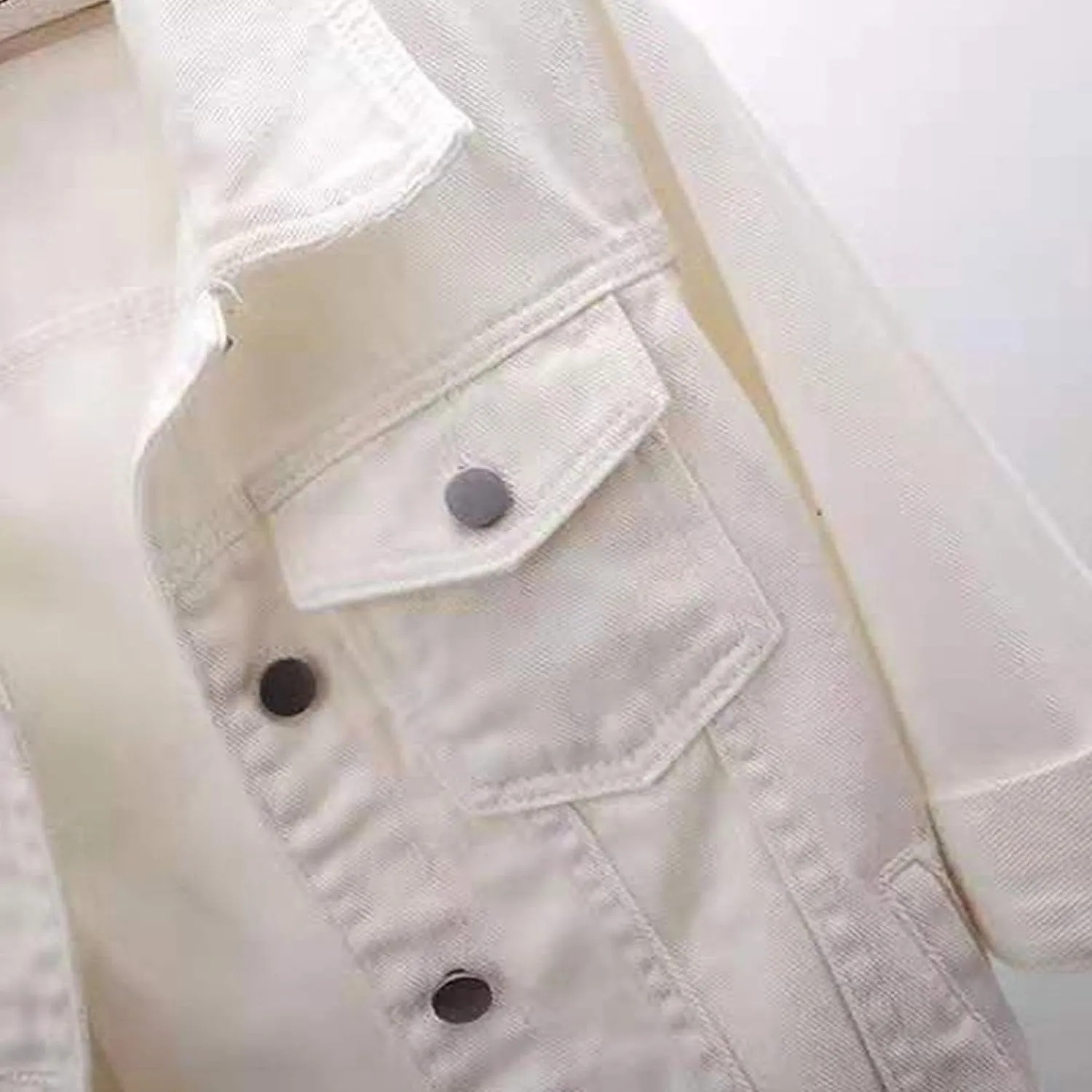 Women's 3/4 Sleeve Cropped Denim Jacket Trendy Lightweight Denim Outfit Coat Wash Button Crop Trucker Jean Jackets