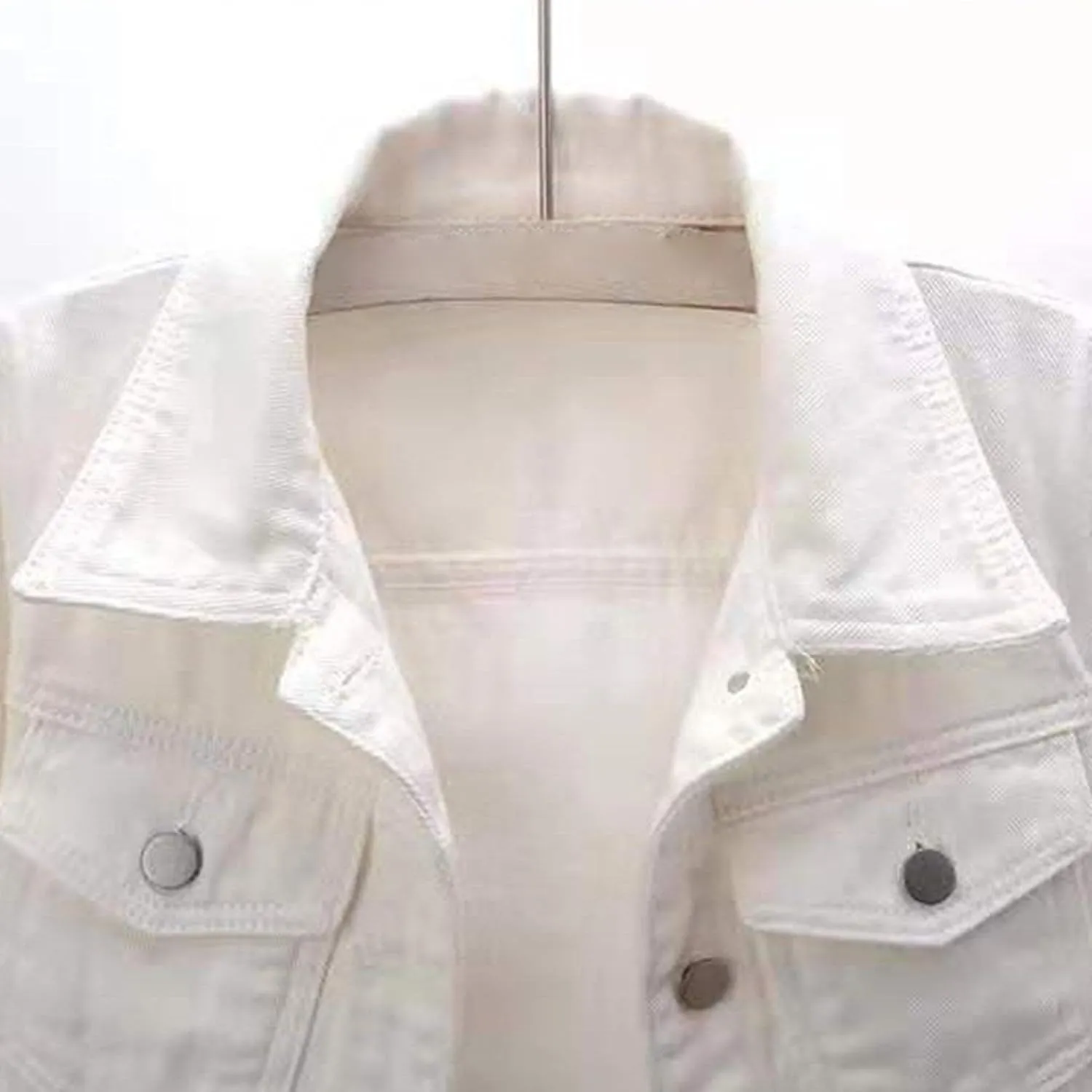 Women's 3/4 Sleeve Cropped Denim Jacket Trendy Lightweight Denim Outfit Coat Wash Button Crop Trucker Jean Jackets