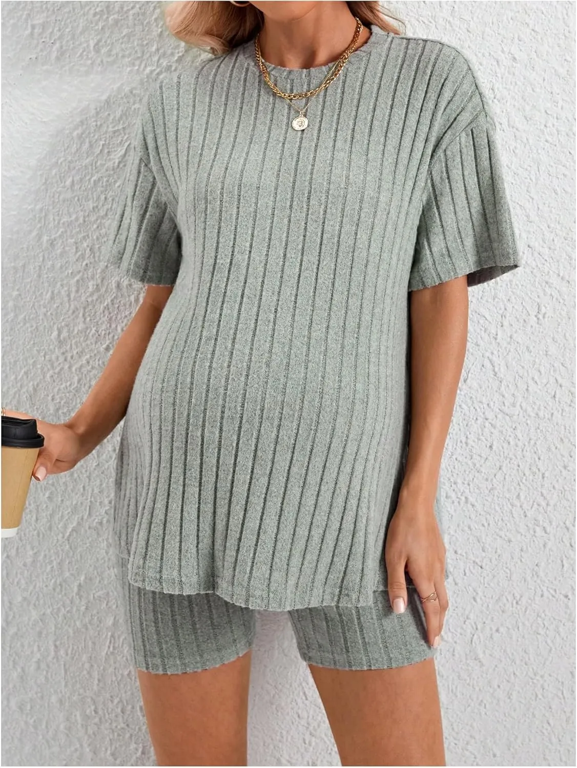 Women's Maternity Pajamas Set 2 Piece Outfits Rib Knit T Shirt and Biker Shorts Lounge Set Sleepwear