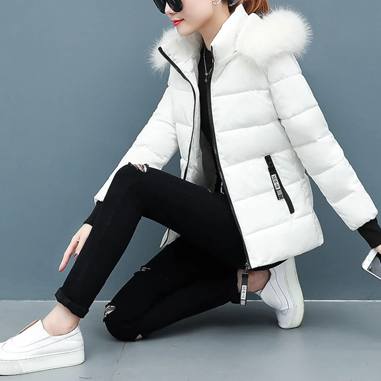 Women's Winter Windproof Warm Down Coats Waterproof Thicken Hooded Fashions Puffer Jacket Plush Overcoat Outerwear