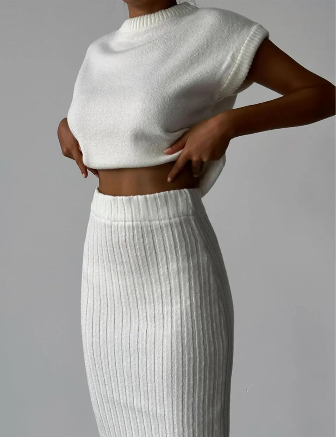 Zhiyouni Women's 2 Piece Sweater Sets Outfits Knit Vest Pullover Bodycon Maxi Skirts Loungewear