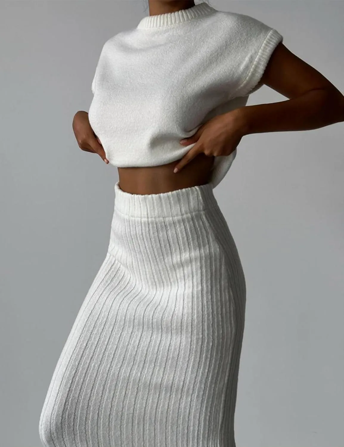 Zhiyouni Women's 2 Piece Sweater Sets Outfits Knit Vest Pullover Bodycon Maxi Skirts Loungewear